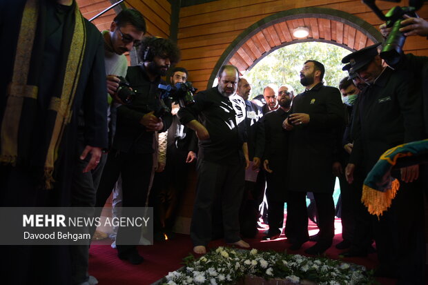 مراسم تشییع و خاکسپاری شهید گمنام در زائرسرای رضوی