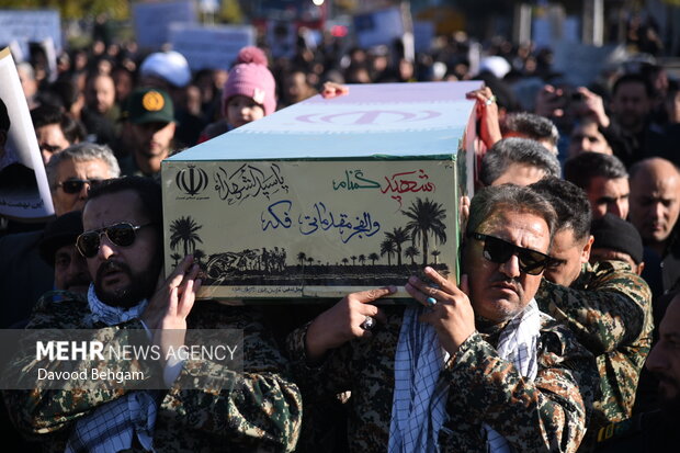 مراسم تشییع و خاکسپاری شهید گمنام در زائرسرای رضوی