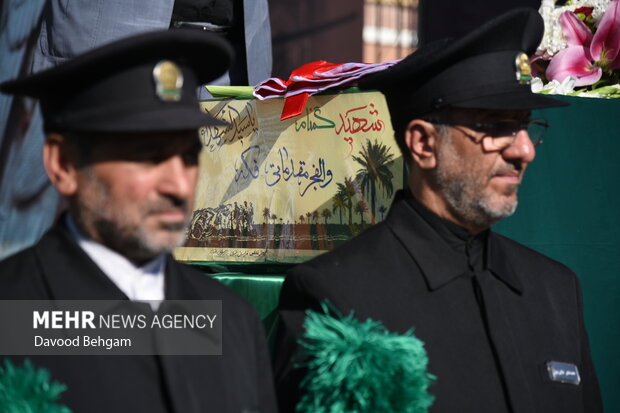 مراسم تشییع و خاکسپاری شهید گمنام در زائرسرای رضوی