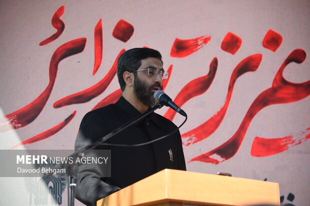 مراسم تشییع و خاکسپاری شهید گمنام در زائرسرای رضوی