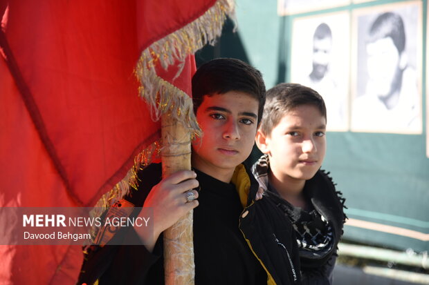 مراسم تشییع و خاکسپاری شهید گمنام در زائرسرای رضوی