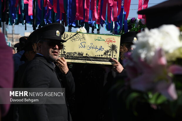 مراسم تشییع و خاکسپاری شهید گمنام در زائرسرای رضوی