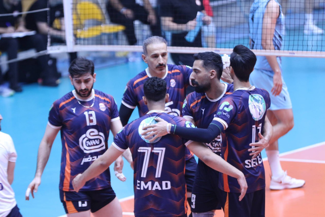 پیروزی شهرداری ارومیه،سپاهان و رازین پلیمر/برد سخت مدافع عنوان قهرمانی