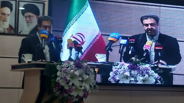 باقرخانی:سفر کمیسیون صنایع موجب تقویت تولید در استان کرمانشاه میشود