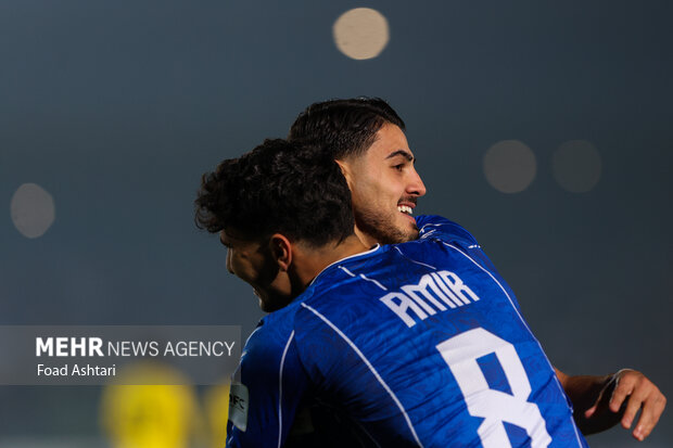 دیدار تیم ‌های فوتبال استقلال و الوصل امارات