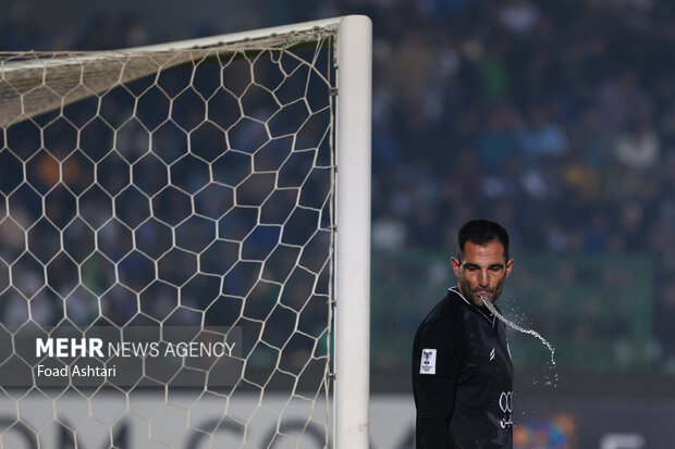 دیدار تیم ‌های فوتبال استقلال و الوصل امارات