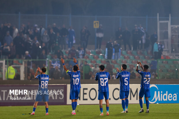 دیدار تیم ‌های فوتبال استقلال و الوصل امارات