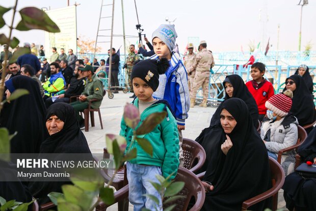 گلباران مزارشهدا به مناسبت هفته بسیج در بجنورد