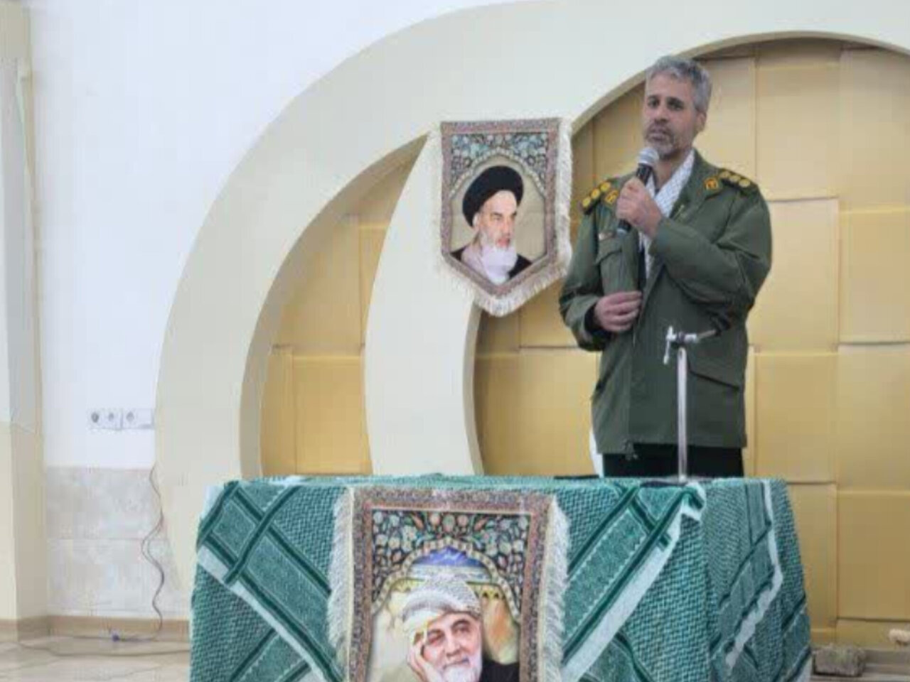 استمرار خدمت ثمره همراهی مردم و بسیج است