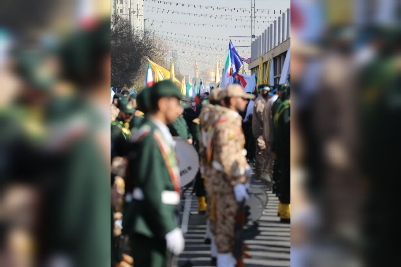 رزمایش بزرگ اقتدار بسیجیان در مشهد