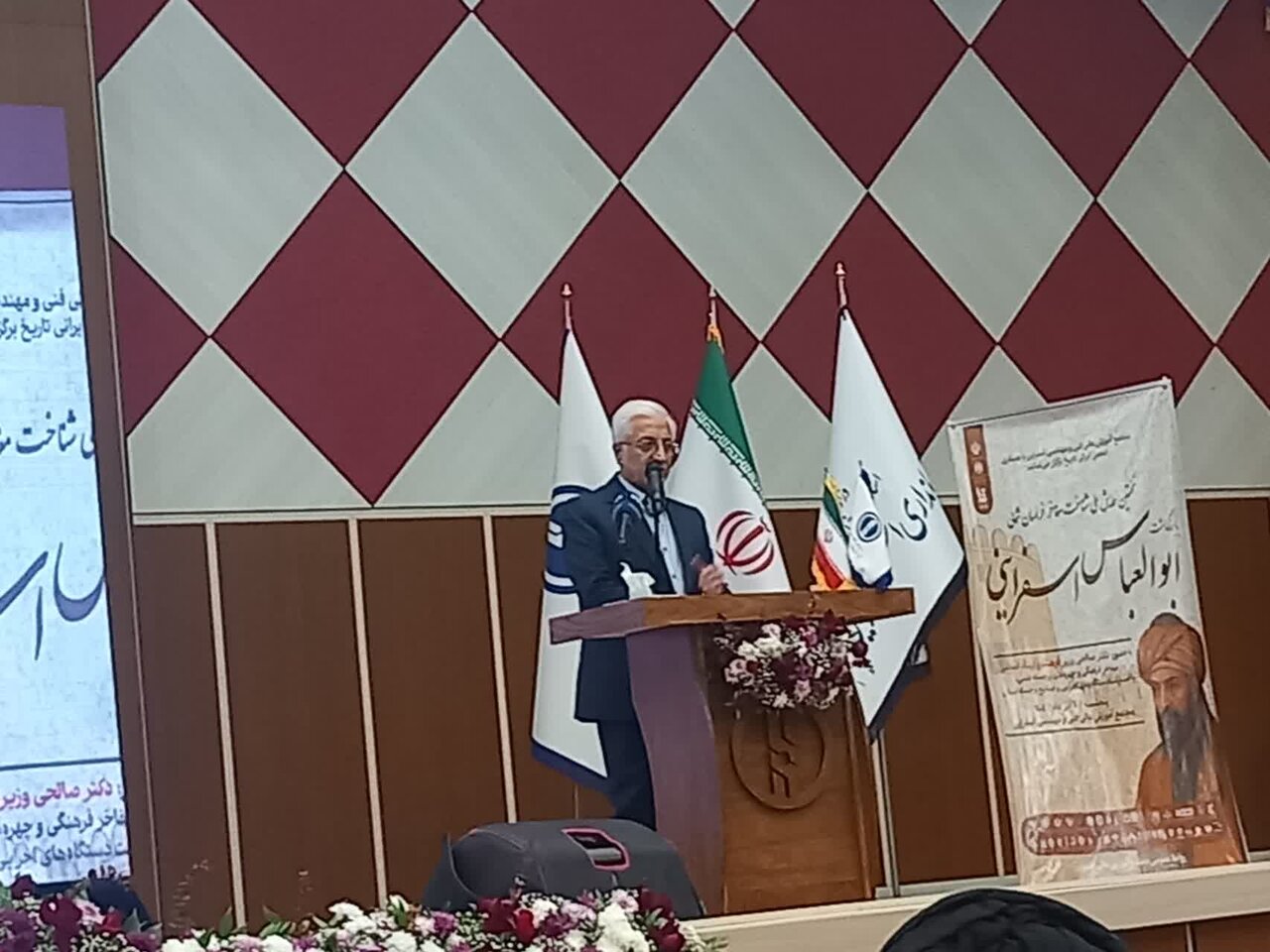 نوری: ابوالعباس اسفراینی ستاره درخشان فرهنگ خراسان شمالی است