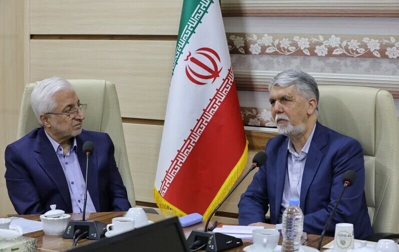 صالحی: طرح‌های نیمه‌تمام فرهنگی آیینه دق هنرمندان است