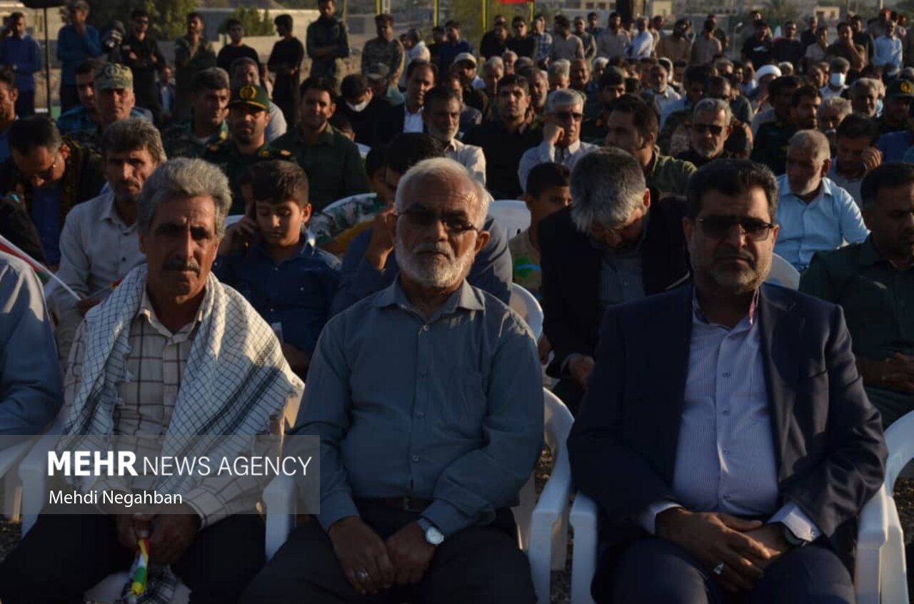 یک شهید گمنام در دهستان دهدار رودان آرام گرفت یک شهید گمنام در دهستان دهدار رودان آرام گرفت