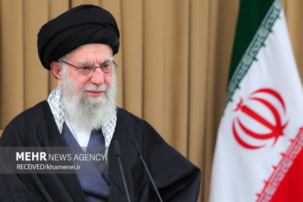 سخنرانی تلویزیونی رهبر معظم انقلاب اسلامی خطاب به ملت ایران