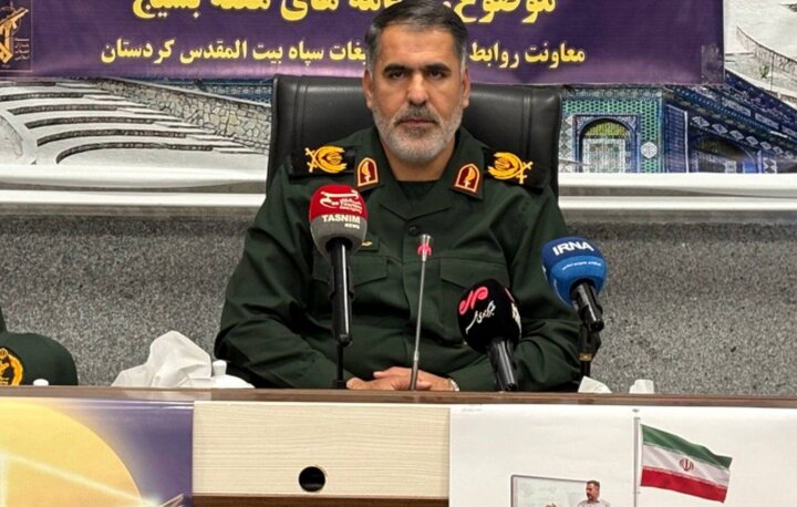 عسکری: دهه فجر فرصتی برای تبیین جنگ شناختی و نقشههای شوم دشمن است عسکری: دهه فجر فرصتی برای تبیین جنگ شناختی و نقشههای شوم دشمن است