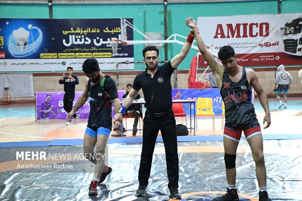 مسابقات کشتی استانی خراسان جنوبی