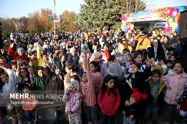 برگریزان هگمتانه