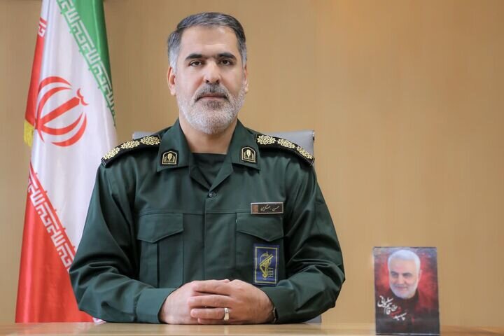 عسکری: امیدآفرینی و آگاه‌سازی مردم راهکار مقابله با تلاش دشمن است