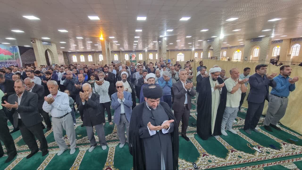 امام جمعه گناوه: نقدها باید عاقلانه و دلسوزانه باشد