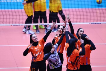 شروع مقتدرانه ۶ تیم در لیگ برتر والیبال بانوان