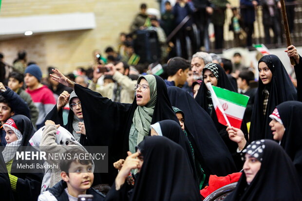 گردهمایی بسیجیان قم به مناسبت هفته بسیج