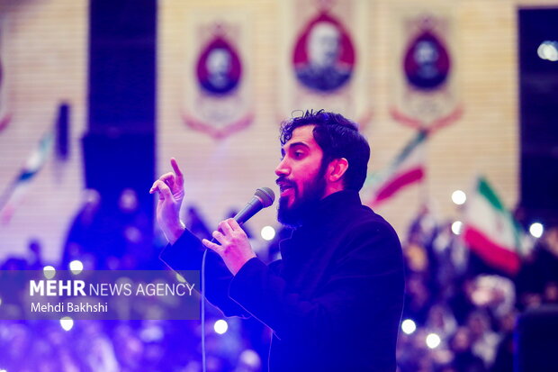 گردهمایی بسیجیان قم به مناسبت هفته بسیج