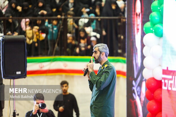 گردهمایی بسیجیان قم به مناسبت هفته بسیج