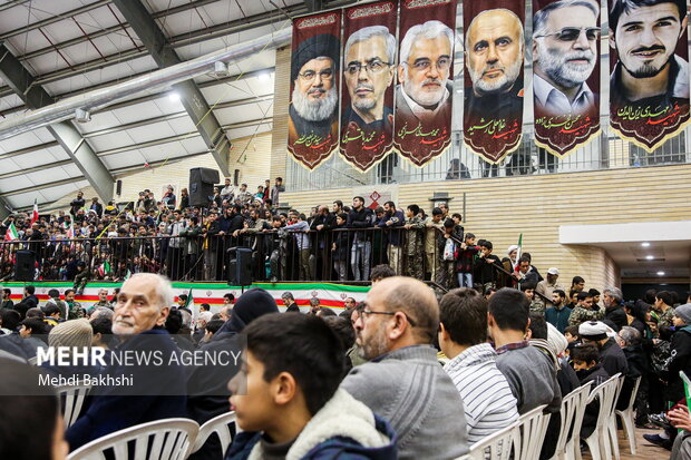 گردهمایی بسیجیان قم به مناسبت هفته بسیج