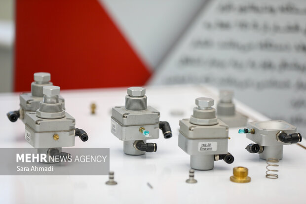 بازدید معاون علمی و فناوری رئیس‌جمهور از پارک علم و فناوری مشهد