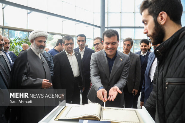 بازدید معاون علمی و فناوری رئیس‌جمهور از پارک علم و فناوری مشهد