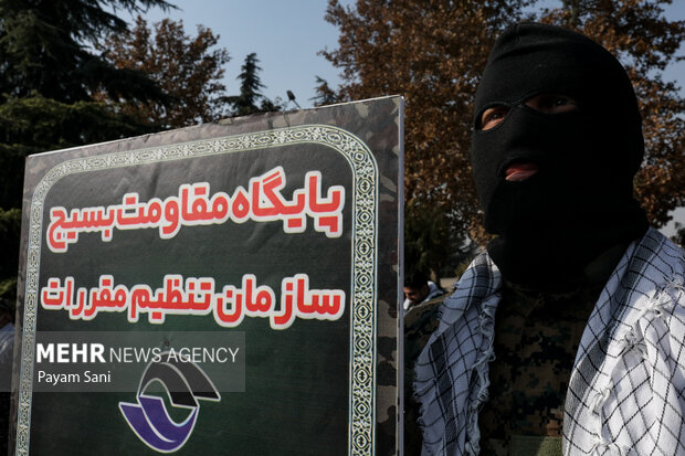 اجتماع بزرگ بسیجیان "فاتحا بیت المقدس ۳"