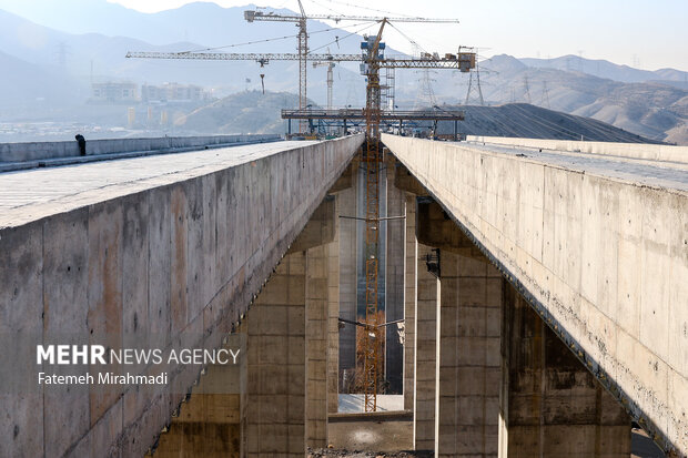 بازدید وزیر راه و شهرسازی از کنارگذر آزادراه شمالی کرج