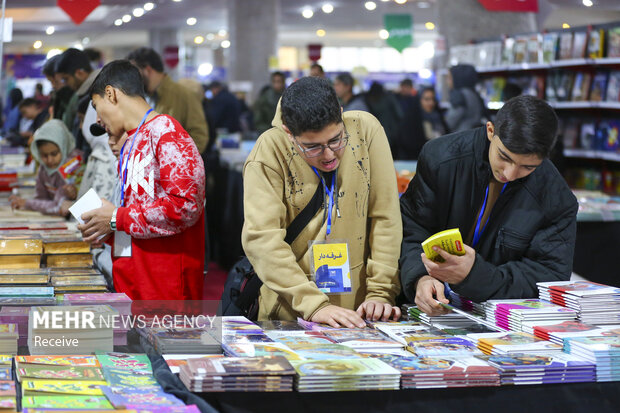 رویداد «خانواده با کلاس، خانواده با کتاب» در اصفهان