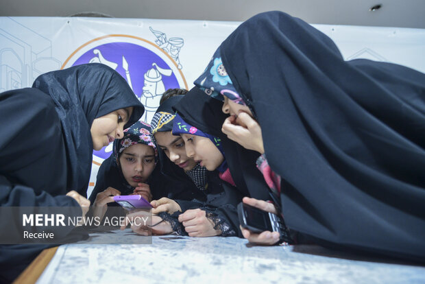 رویداد «خانواده با کلاس، خانواده با کتاب» در اصفهان