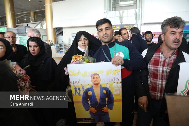 مراسم استقبال از قهرمانان المپیک 2025 ژاپن در مشهد