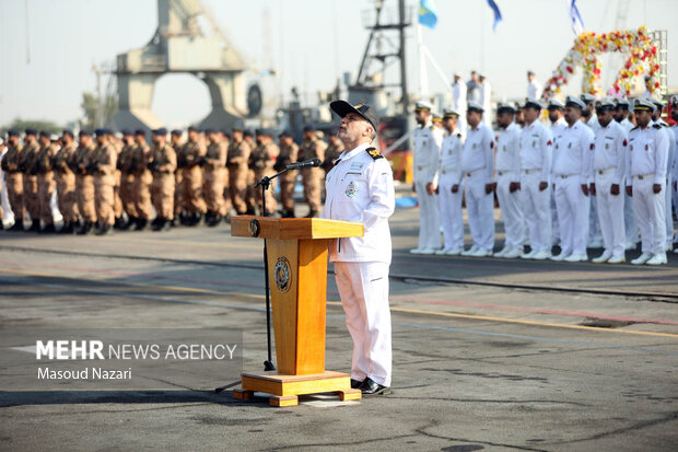 الحاق پایگاه شناوری «کردستان»  و ناوشکن «سهند» به نیروی دریایی ارتش