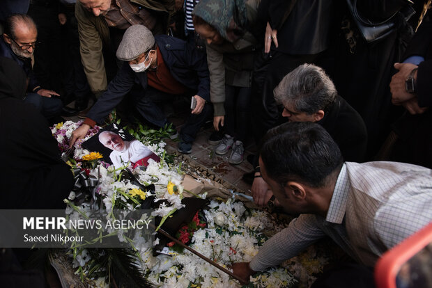 تشییع پیکر استاد «ناصر مسعودی» در رشت