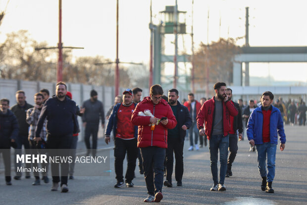 بازی تراکتور -چادرملو اردکان