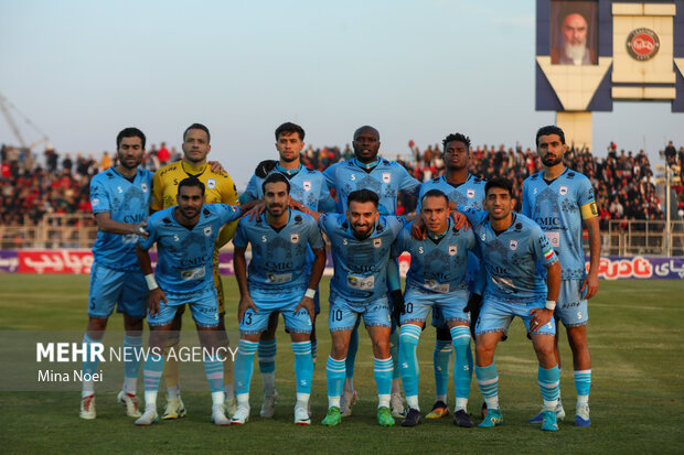 بازی تراکتور -چادرملو اردکان