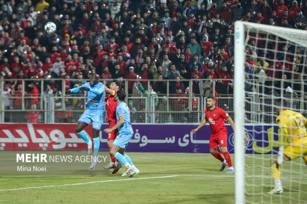 بازی تراکتور -چادرملو اردکان