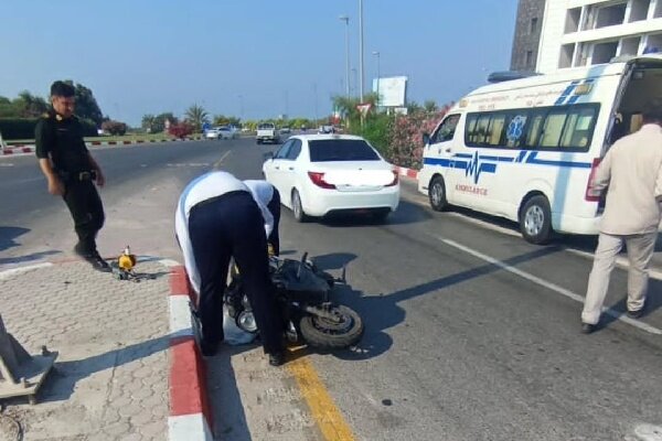 سانحه رانندگی ۸ موتورسیکلت در کیش مصدوم برجا گذاشت