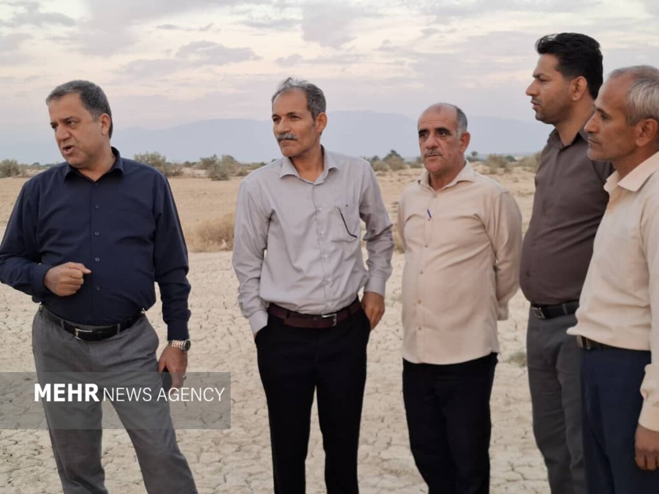 بردستانی: تامین آب پایدار در روستاهای شهرستان دیر با جدیت دنبال می‌شود