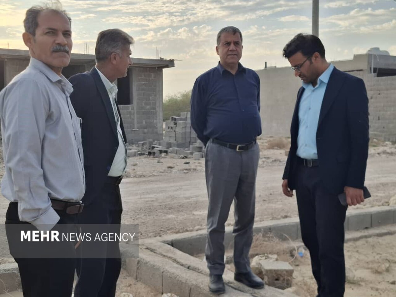 بردستانی: تامین آب پایدار در روستاهای شهرستان دیر با جدیت دنبال می‌شود