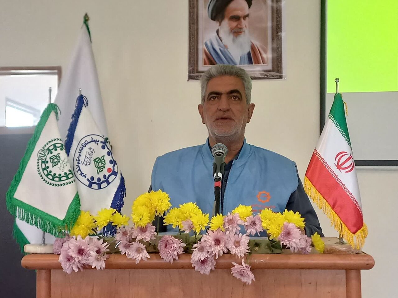 مانور زلزله در مدارس گرمسار برگزار شد؛ ضرورت آمادگی در برابر بحران‌ها