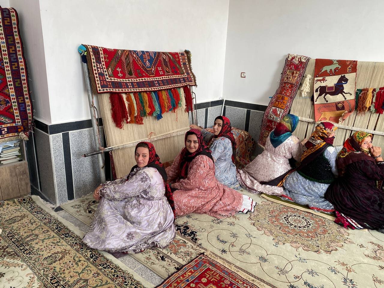 نجفتراکمه میزبان نخستین جشنواره ورنی؛ پاسداشت هنر زنان آذربایجان