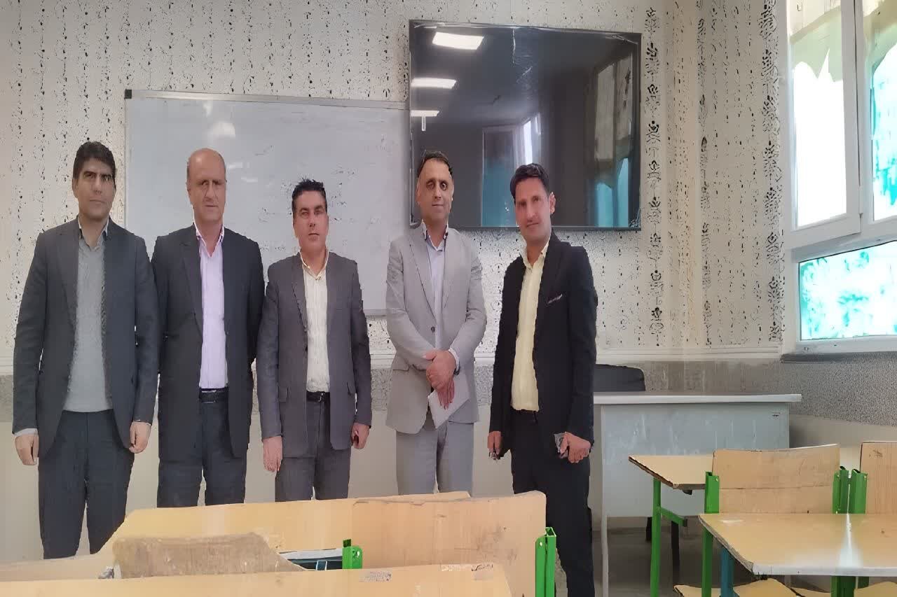 کهگیلویه و بویراحمد صاحب نخستین مدرسه هوشمند می‌شود