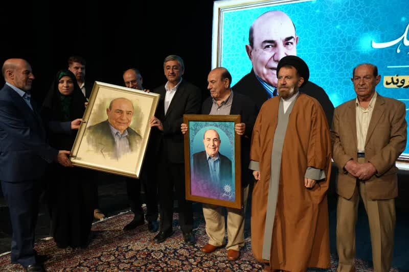 آئین تجلیل از پروفسور «سکندر امان‌اللهی بهاروند» برگزار شد