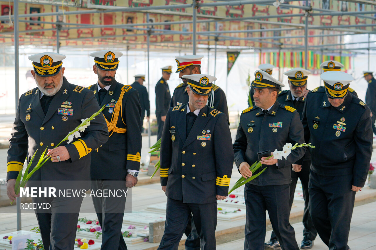 فرماندهان،شهداي،دريايي