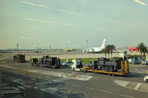 فرود هواپیمای حامل تسلیحات آمریکایی در فرودگاه تل آویو+فیلم