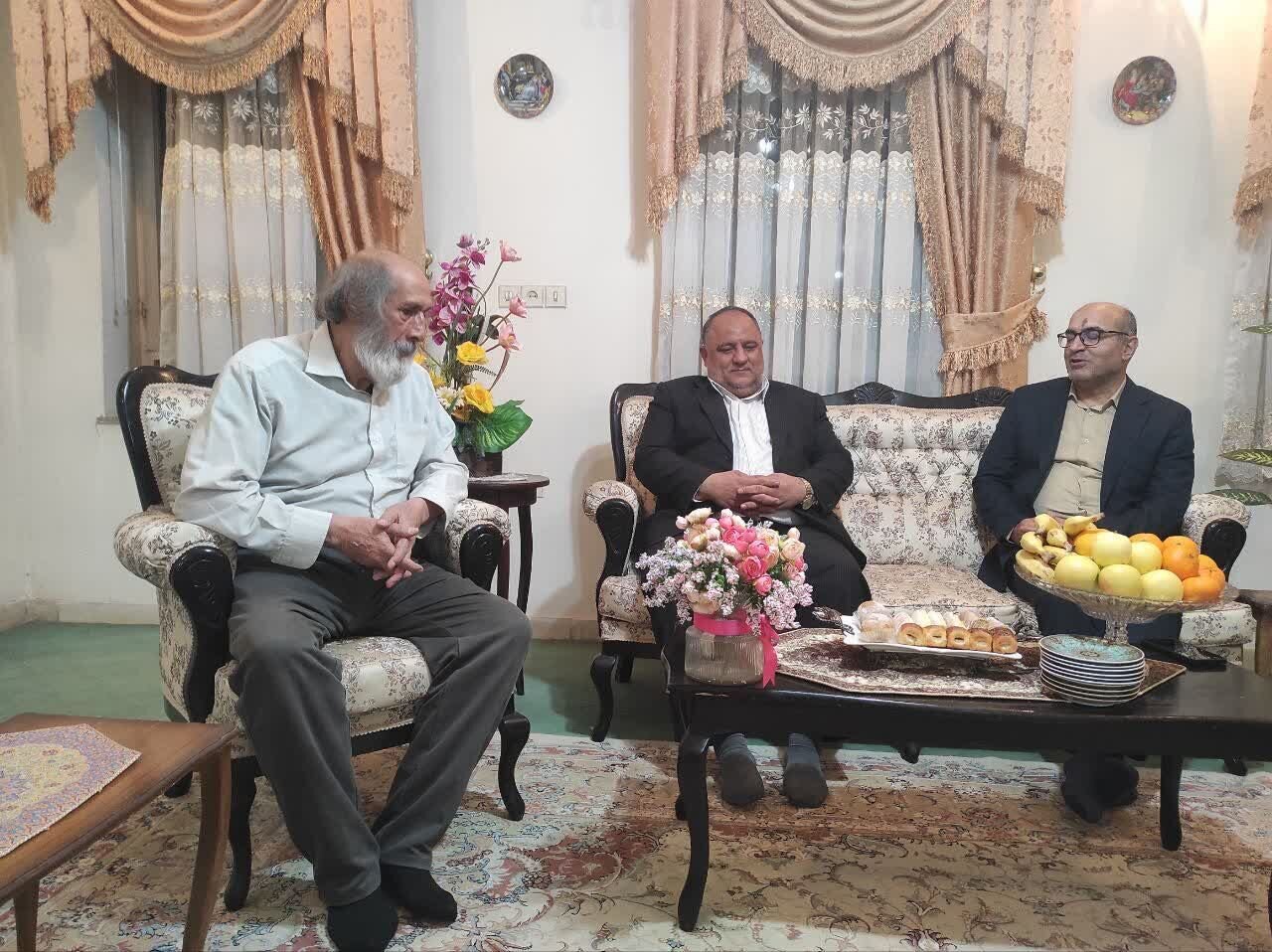 تکریم پیشکسوت تئاتر کرمانشاه؛ پلوک سرمایه‌ ملی است